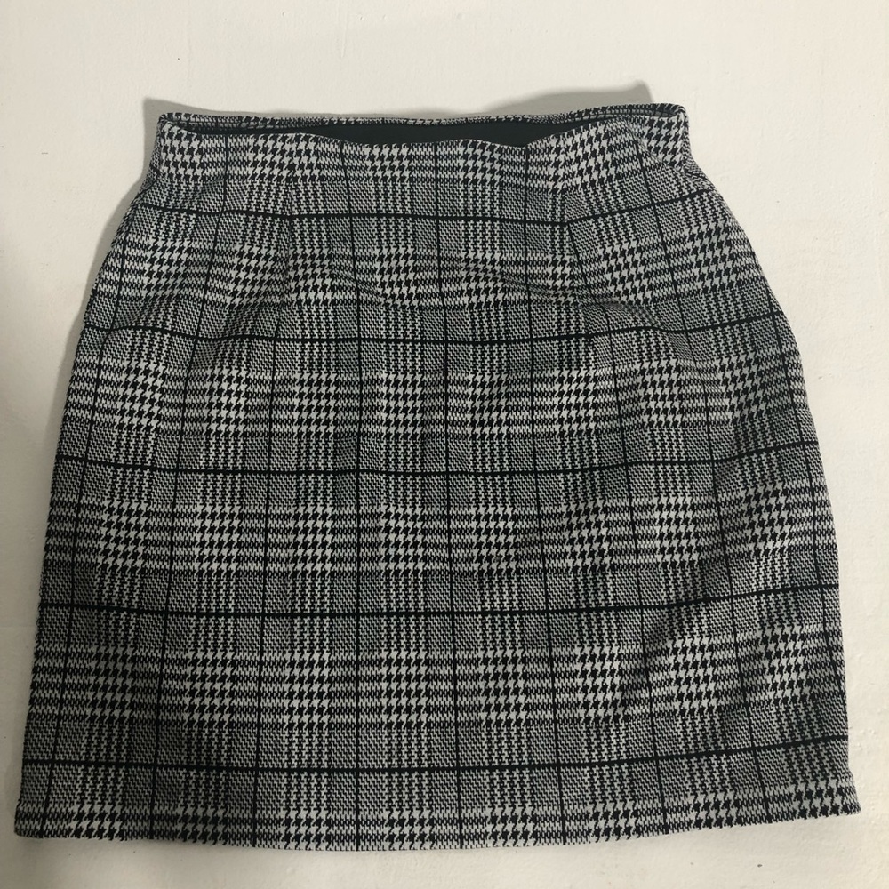 Divided plaid short pencil skirt